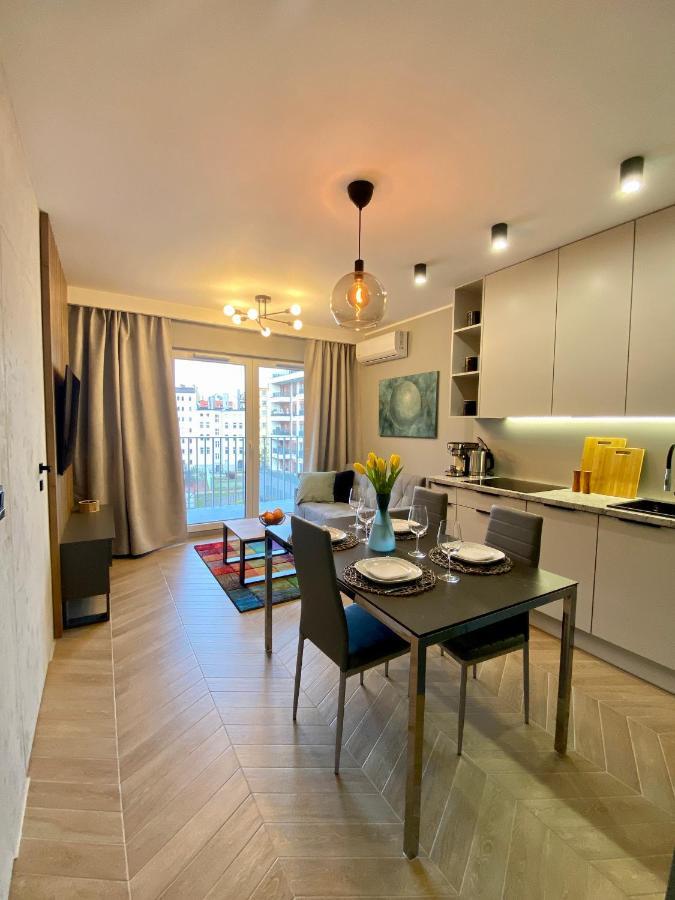 Grey House + Free Parking Apartment Wroclaw Exterior photo